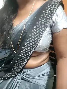 Czat XXX na żywo – Tamilmallu-duskygirl03