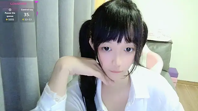 Ooo-Lola 现场XXX聊天