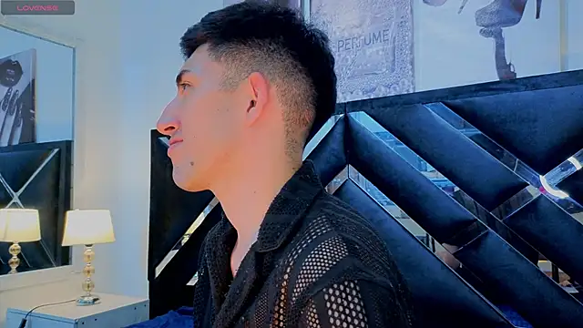 Chat XXX en directo de Un_Sluttyy