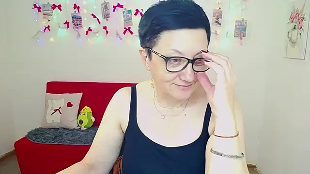 Онлайн чат XXX EmilyL0ve