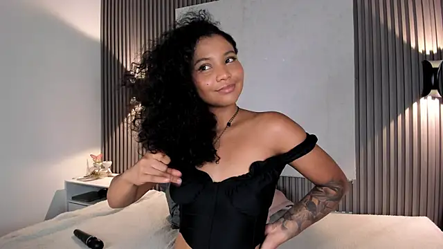 Zafiiraa Live XXX-chat