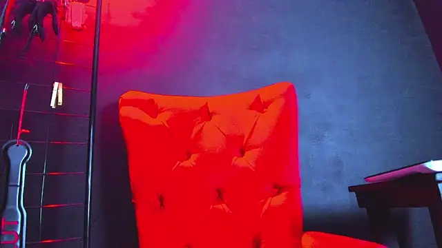 shantal_bdsm webcam show