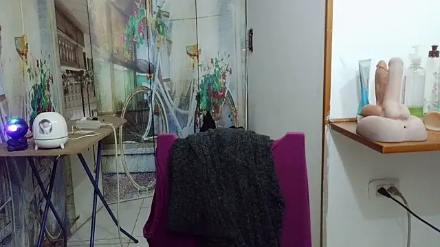 Chatroom XXX en direct de curly_greeneyed