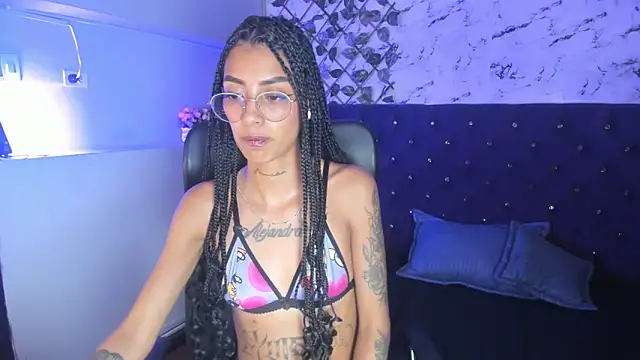دردشة KarlaSlutSkinny__ الجنسية المباشرة