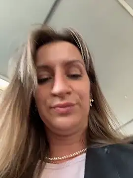 EvvaMur's Live XXX Chat