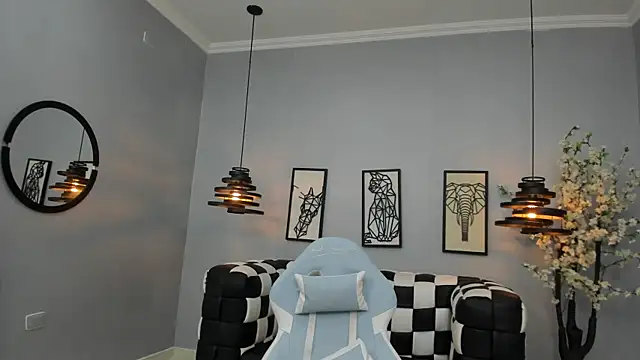 Bianca_Millf Chat XXX in diretta
