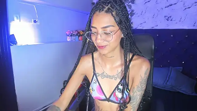 Chat XXX ao vivo de KarlaSlutSkinny__