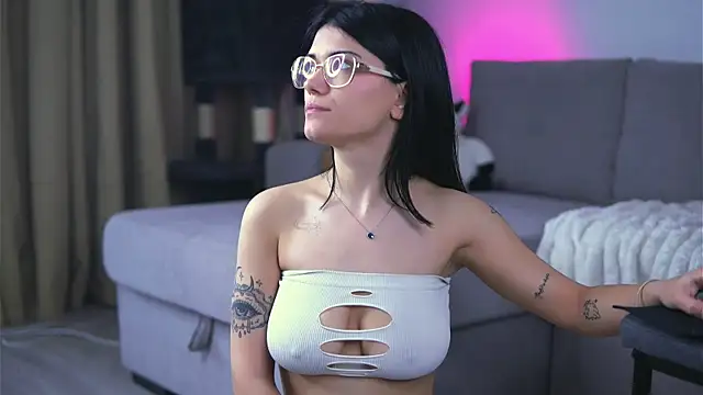 HotMollyX Chat XXX in diretta