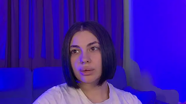 Chatroom XXX en direct de AdrianaToress