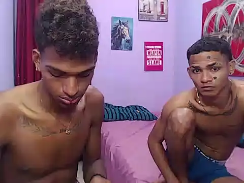 black_twinks webkamerás műsora