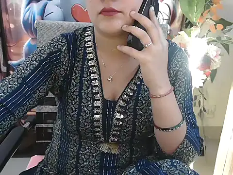_chitranshi – Naživo XXX chat