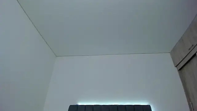 im_sarah34 Live XXX-chat