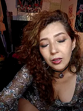 Chatroom XXX en direct de ZayraMoon_12