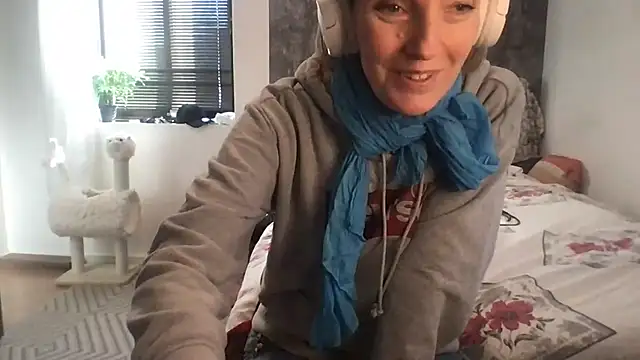Онлайн чат XXX Kittymarlene