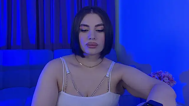 Chat XXX en directo de AdrianaToress