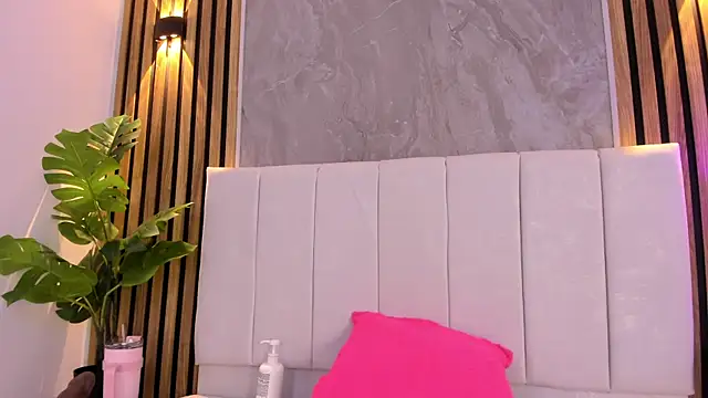 Онлайн чат XXX Carlotta_de_velour