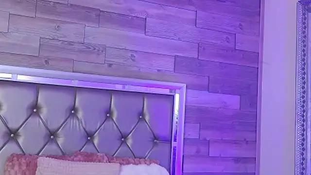 LunaHart Live XXX-chat