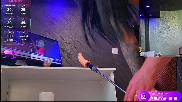 im-your-lovee Webcam show