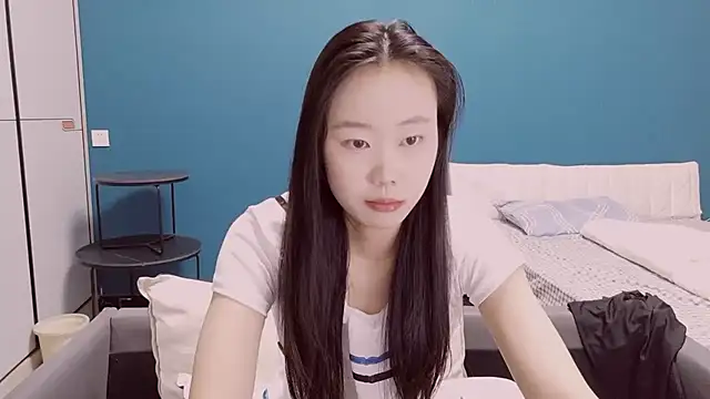 ZHJKS9988 – Live XXX-chat