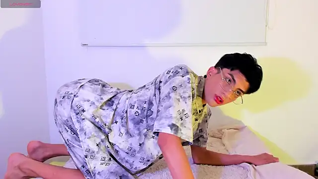Chatroom XXX en direct de Erick_Velveth