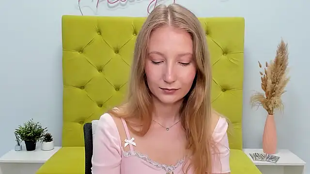 Chatroom XXX en direct de LolaWilsons