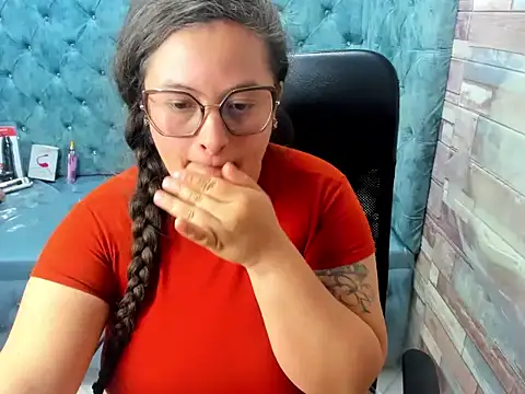 Sembang XXX Secara Langsung Sarah_Boobs_