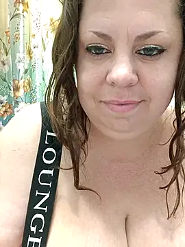 Ginabig live XXX chat