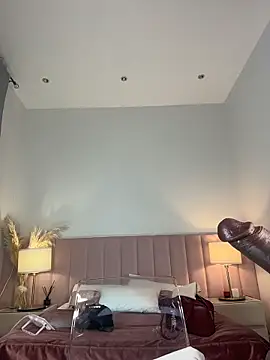 Tattitude_ Adlı Modelin Canlı XXX Sohbeti