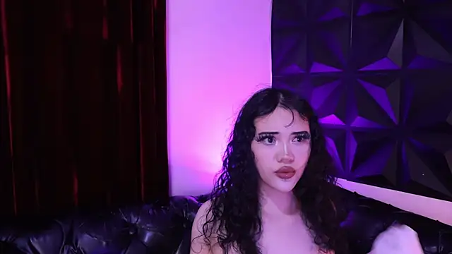 XXX chat uživo modela akantha_