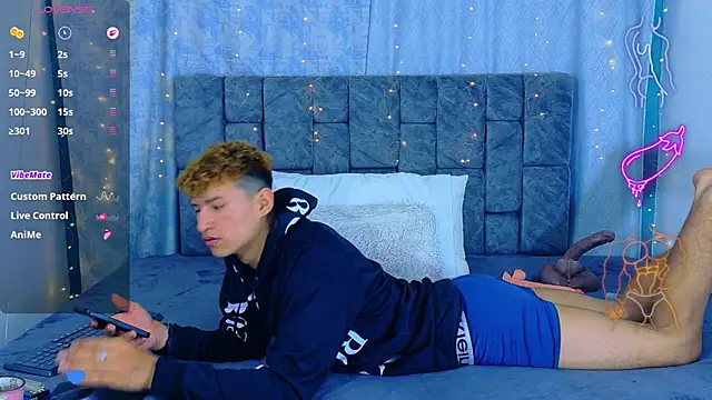 Chat XXX ao vivo de NicolasTorrez