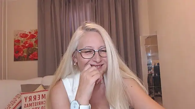 Show de ValeriaSharm na webcam