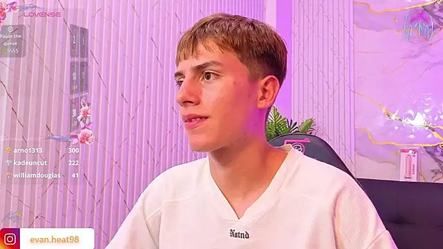 EVAN_TAY: вебкам-шоу