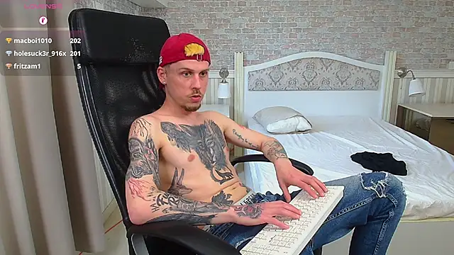 JonahShaw Show in webcam