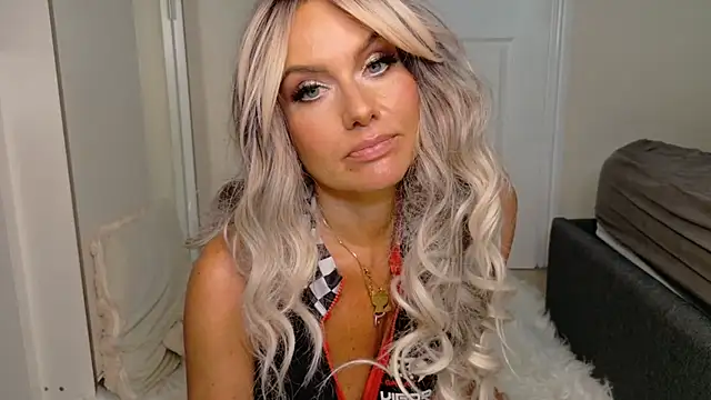Tinkerbell822 Show Webcam