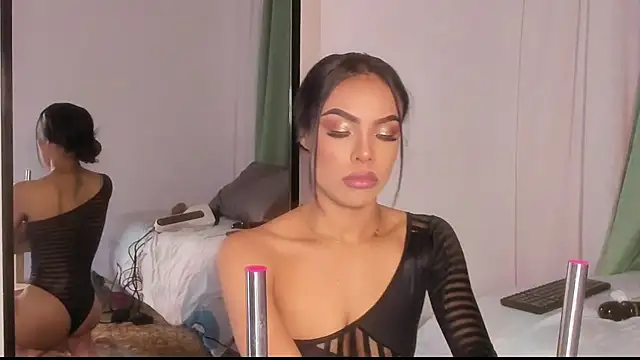 Blackywhiite's Live XXX Chat