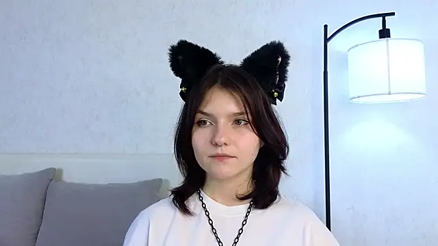 Chatroom XXX en direct de NyraVesperis