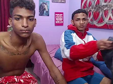black_twinks' Webcam Show