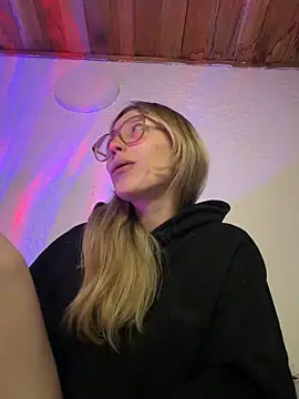 ReenKitty 라이브 XXX 채팅