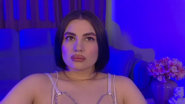 AdrianaToress – Naživo XXX chat
