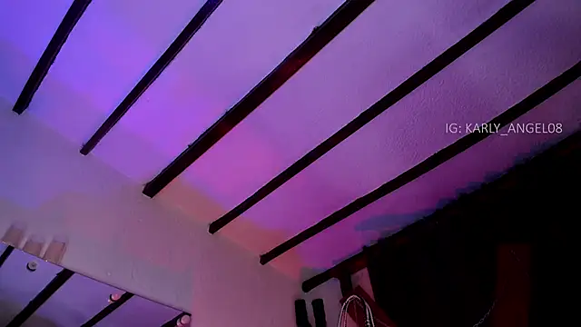 karly_angeel's Webcam Show