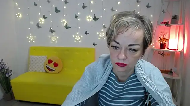 NikaMayu 라이브 XXX 채팅