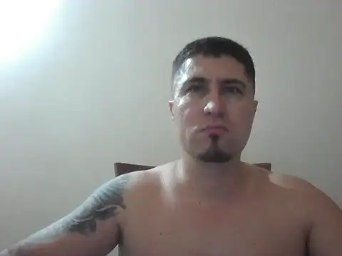 Webkamerová show lobosalvage