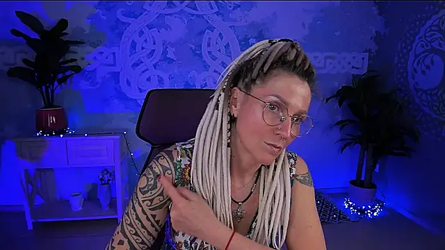 UmaSpace: απευθείας συνομιλία ΧΧΧ