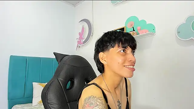 Chat +18 de ivyheat3 ao vivo