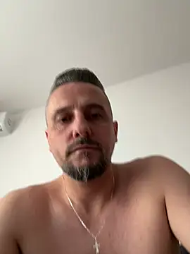 InsaneMattt's Live XXX Chat