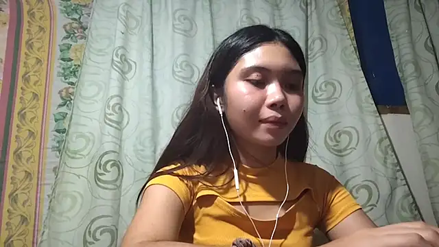 RegenaKhanponaphan Chat XXX in diretta