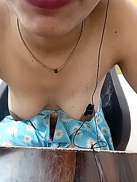 Lets_fun_ Webcam show
