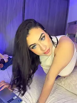 Онлайн чат XXX LindseyMos