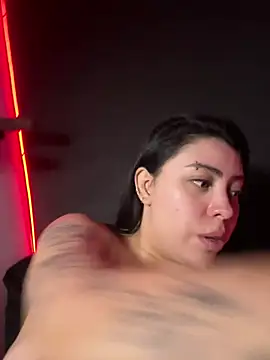 Draculona-666's Live XXX Chat