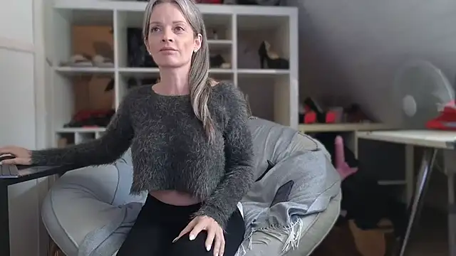 Sabdeluxe Chat XXX in diretta